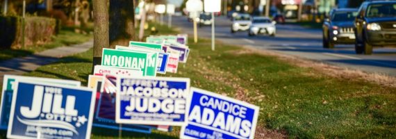 How to Start a Yard Sign Business