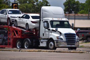 How to Start a Business Hauling Cars